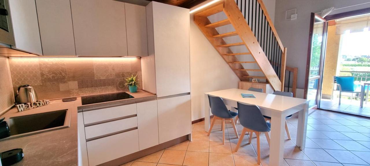 Apartamento Dolce Blu Sirmione Rivoltella del Garda Exterior foto