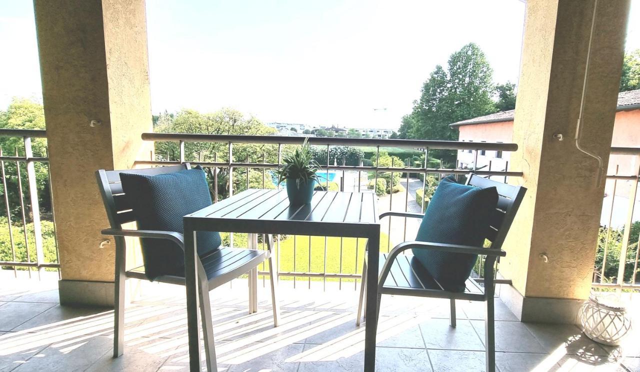 Apartamento Dolce Blu Sirmione Rivoltella del Garda Exterior foto